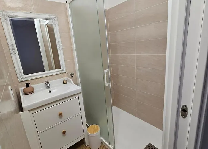 Elegant And Well-equipped T1 Bis * Menton